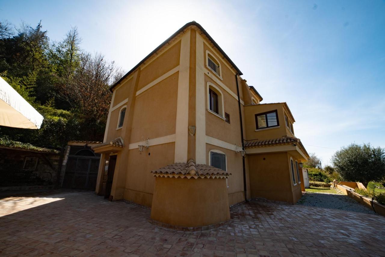 Villa Con Piscina Privata A 2 Kilometri Da Tropea Gasponi Luaran gambar